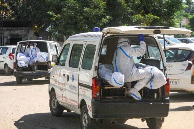 Andhra Pradesh: Caps tariff on private ambulance service