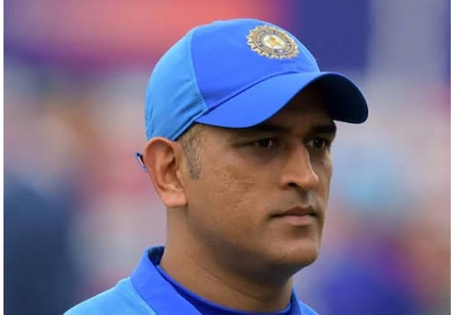 Dhoni will decide whether to play for India